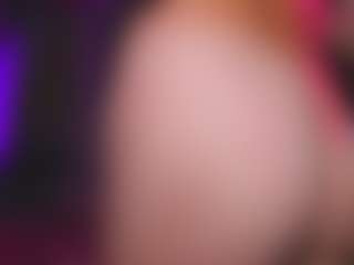 BOO BOO KITTY's Live Sex Cam Show
