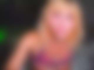 BOO BOO KITTY's Live Sex Cam Show