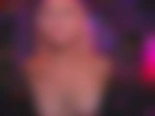 BOO BOO KITTY's Live Sex Cam Show