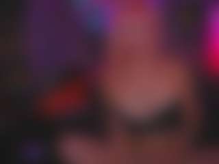 BOO BOO KITTY's Live Sex Cam Show