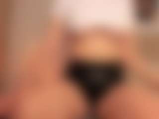 Live cam show with Dani ❤ - Lovense Brown Hair on camtv