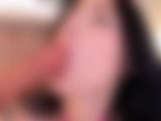 emiiily's Live Sex Cam Show
