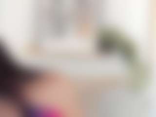 emiiily's Live Sex Cam Show