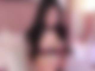emiiily's Live Sex Cam Show