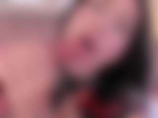 emiiily's Live Sex Cam Show