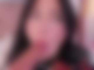 emiiily's Live Sex Cam Show
