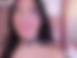 emiiily's Live Sex Cam Show