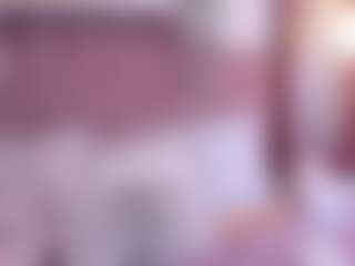 emiiily's Live Sex Cam Show