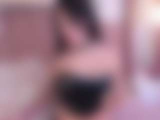 emiiily's Live Sex Cam Show