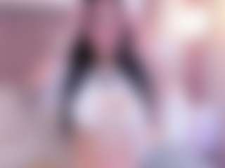 emiiily's Live Sex Cam Show