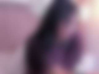 emiiily's Live Sex Cam Show