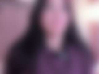 emiiily's Live Sex Cam Show