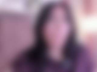 emiiily's Live Sex Cam Show