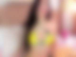 emiiily's Live Sex Cam Show