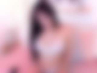 emiiily's Live Sex Cam Show