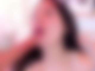 emiiily's Live Sex Cam Show