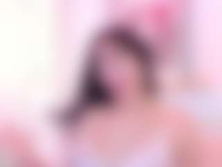 emiiily's Live Sex Cam Show