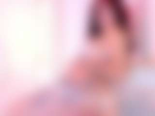 emiiily's Live Sex Cam Show