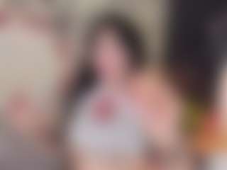 emiiily's Live Sex Cam Show