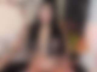 emiiily's Live Sex Cam Show