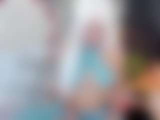 emiiily's Live Sex Cam Show