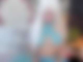 emiiily's Live Sex Cam Show
