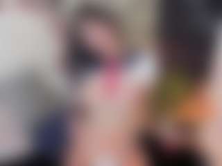 emiiily's Live Sex Cam Show