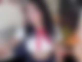 emiiily's Live Sex Cam Show