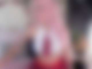 emiiily's Live Sex Cam Show