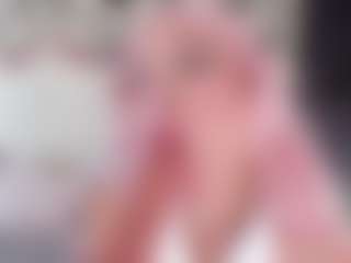 emiiily's Live Sex Cam Show