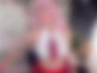 emiiily's Live Sex Cam Show