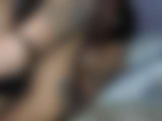 Live cam show with paulinasoto - Athletic Strip on CamwithHer