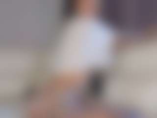 Live cam show with paulinasoto - Smoking on Camsoda