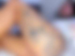Live cam show with Dulcce_Maria - Shaved Pussy on CamwithHer