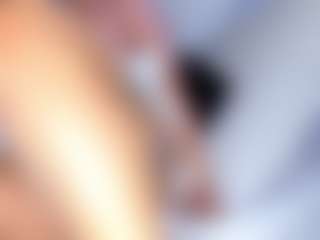 Live cam show with Dulcce_Maria - Nipple Piercings on Instabang