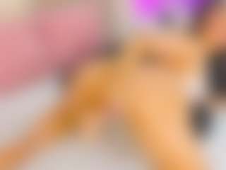 Live cam show with Lori Bauer - Pawg on CamwithHer