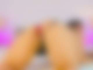 Spettacolo in cam dal vivo con Lori Bauer - Foot Fetish BBW su Camsoda
