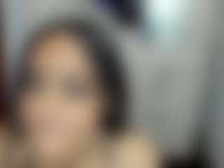Live cam show with Tatiii - Hairy Pussy on Camsoda