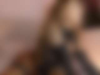 Live cam show with Dani Rouge - Cum on crypto-cams