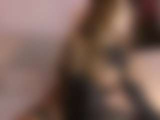 Live cam show with Dani Rouge - Lovense on crypto-cams