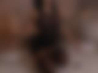Live cam show with Dani Rouge - Big Tits on fuklive.com