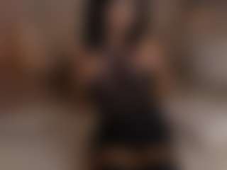 Live cam show with Dani Rouge - Blowjob on eurowanks.com