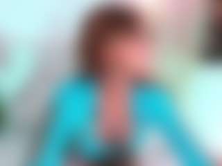 Live cam show with Dani Rouge - Slender on wildcum.com