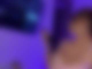 Live cam show with Dani Rouge - Strip Latina on Chatstar | colombia