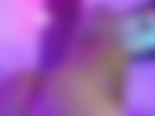 Live cam show with Dani Rouge - Blonde Hair Shaved Pussy on Camiplay Live