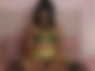 Live cam show with Dani Rouge - Fetish Big Tits on livesuperchat.net