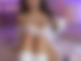 Live cam show with Dani Rouge - Big Tits on sexytreat.net