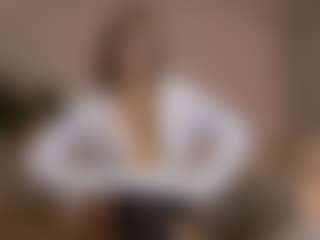 Live cam show with Dani Rouge - Squirt Toys on live18s.com