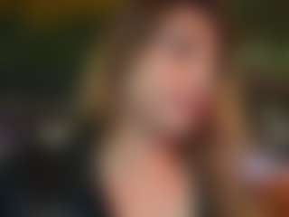 Live cam show with Dani Rouge - Cum Lovense on CamwithHer