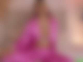Live cam show with Dani Rouge - Gamer Latina on Camsoda | colombia